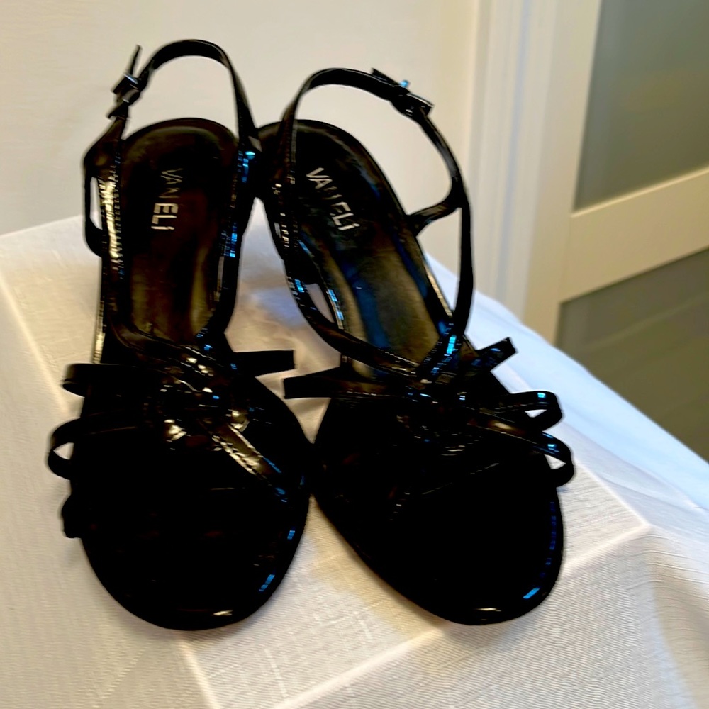 VanelI Black Patent Leather Modesta Strappy Dress Sandal - Size 8 1/2M
